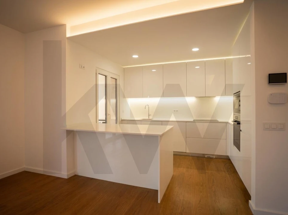 Apartamento T2 para Venda em Venteira Foto 5