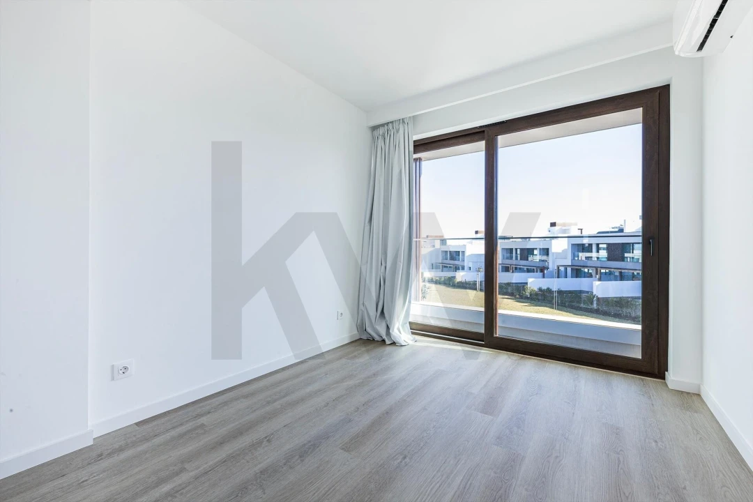 Apartamento T3 para Venda em Porto Covo Foto 22