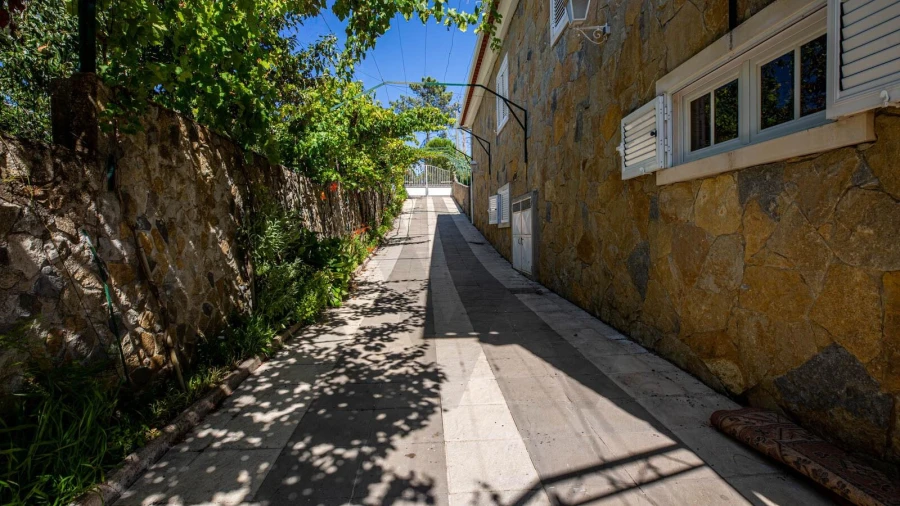 Moradia T4 para Venda em Madalena e Beselga Foto 37