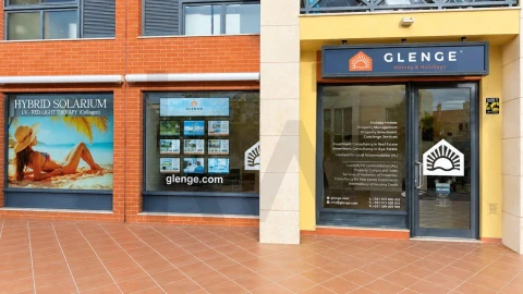 Loja para Arrendamento em Albufeira e Olhos de Água