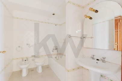 Apartamento T1 para Arrendamento em Lumiar