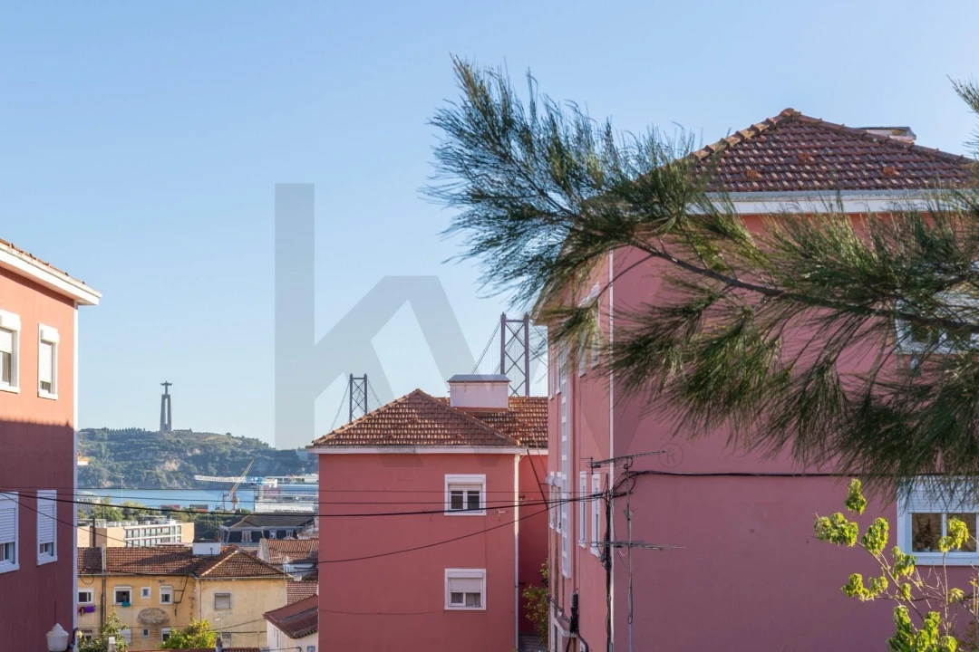 Apartamento T2 para Venda em Alcantara Foto 23