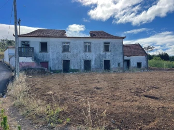 Moradia T3 para Venda em Prazeres