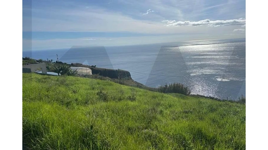 Terreno para Venda em Fajã da Ovelha
