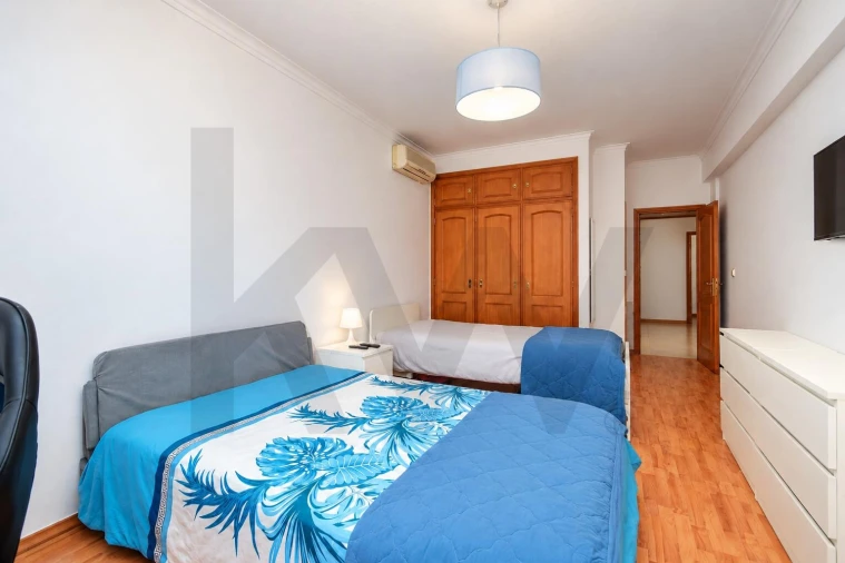 Apartamento T3 para Venda em Cacém e São Marcos Foto 21