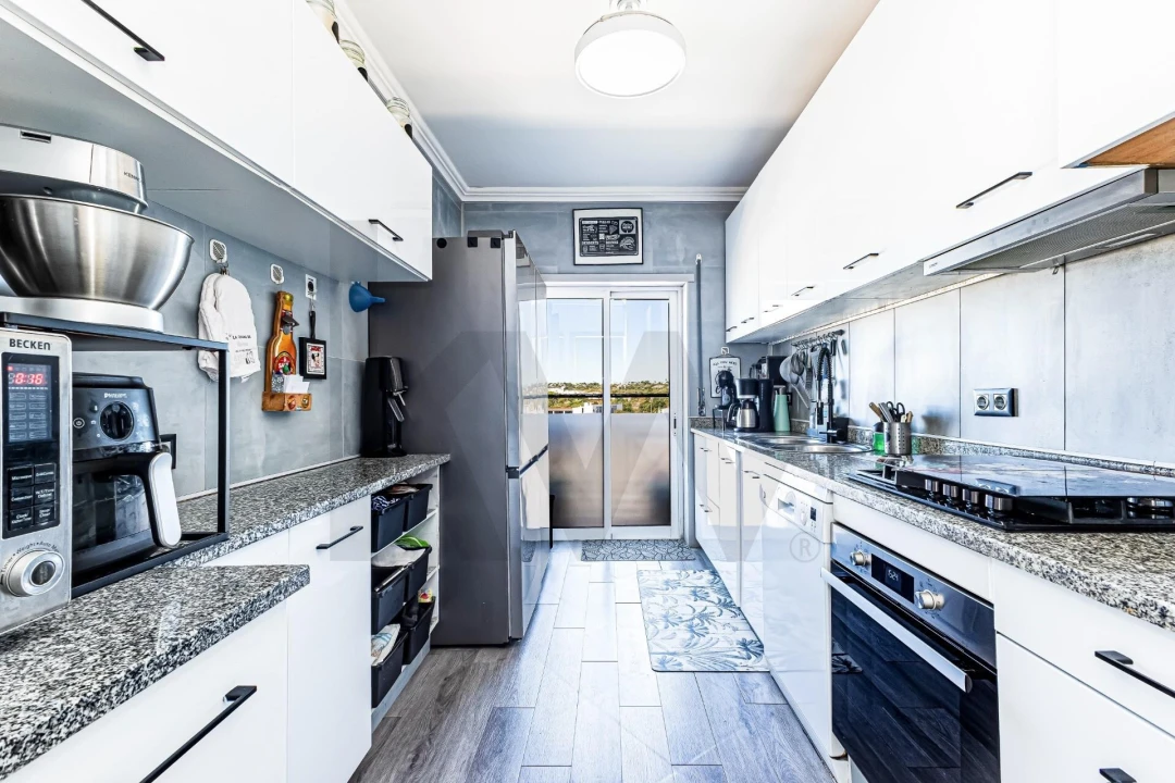Apartamento T3 para Venda em Armação de Pera Foto 3