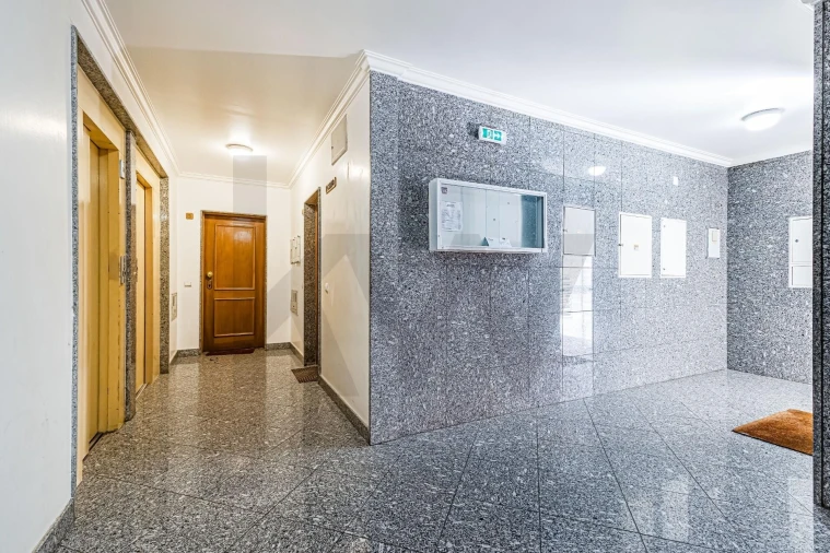 Apartamento T3 para Venda em Armação de Pera Foto 23