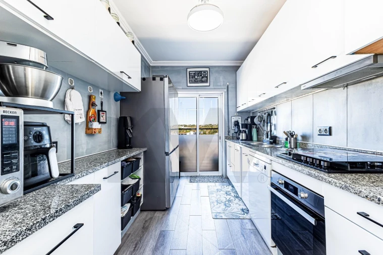 Apartamento T3 para Venda em Armação de Pera Foto 3
