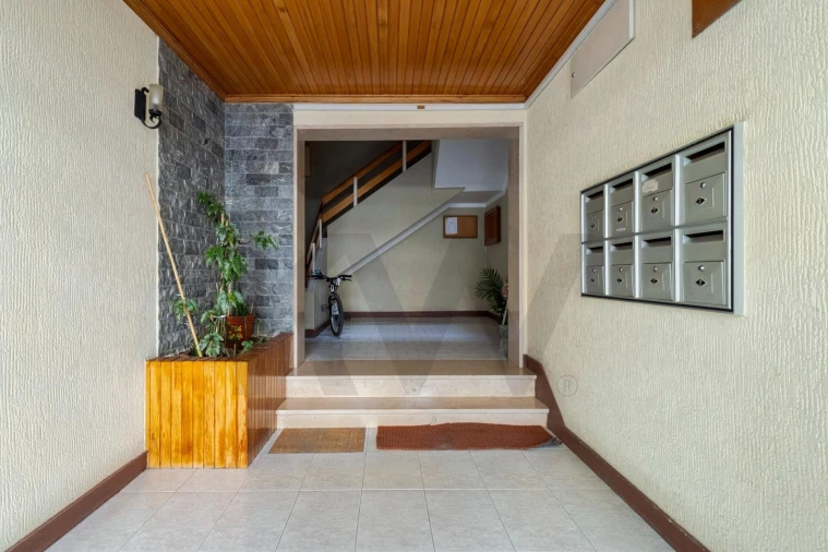 Apartamento T3 para Venda em Setubal (São Sebastião) Foto 24