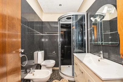 Moradia T3 para Venda em Quinta Grande