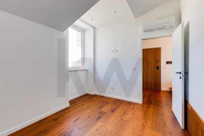 Apartamento T2 para Venda em Leiria, Pousos, Barreira e Cortes