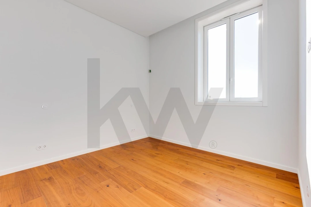 Apartamento T2 para Venda em Leiria, Pousos, Barreira e Cortes Foto 1