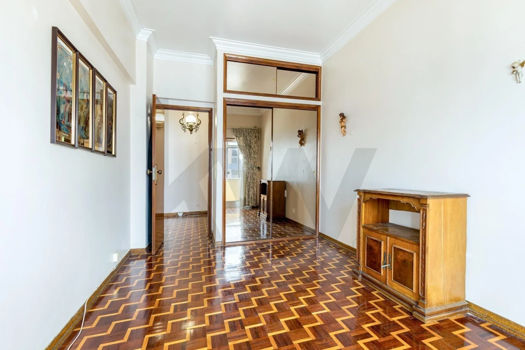 Apartamento T3 para Venda em Almada, Cova da Piedade, Pragal e Cacilhas Foto 8