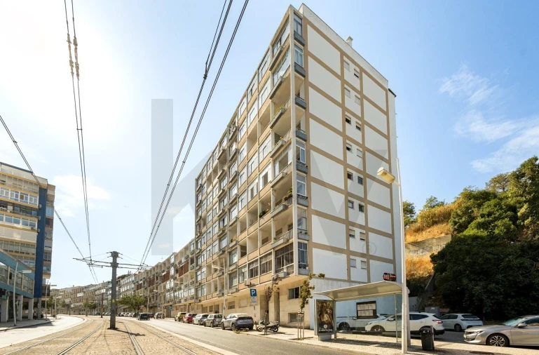 Apartamento T3 para Venda em Almada, Cova da Piedade, Pragal e Cacilhas Foto 15