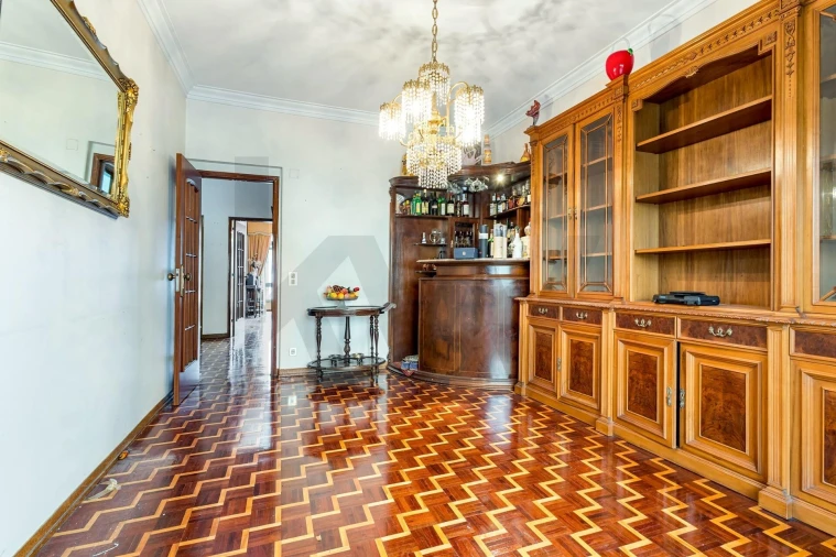 Apartamento T3 para Venda em Almada, Cova da Piedade, Pragal e Cacilhas Foto 2