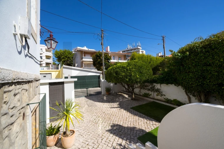 Apartamento T4 para Venda em Cascais e Estoril Foto 77