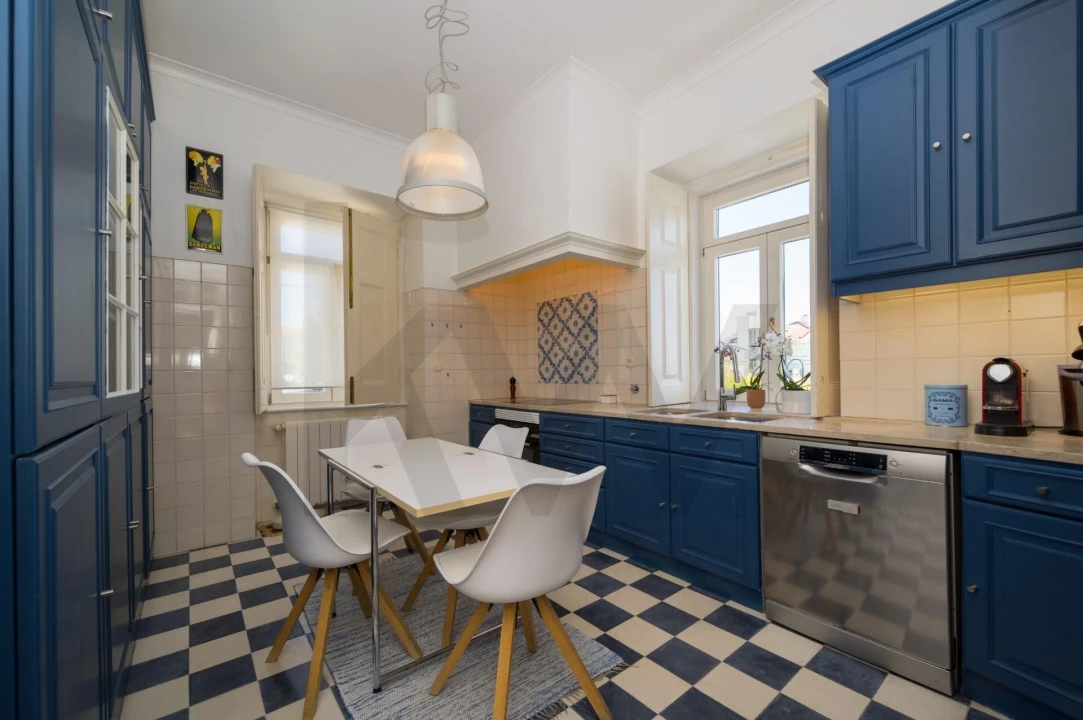 Apartamento T4 para Venda em Cascais e Estoril Foto 2