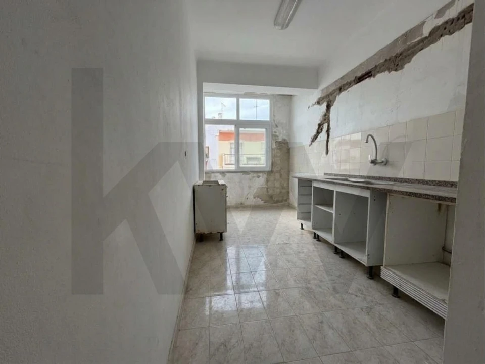 Apartamento T3 para Venda em São Domingos de Rana Foto 1
