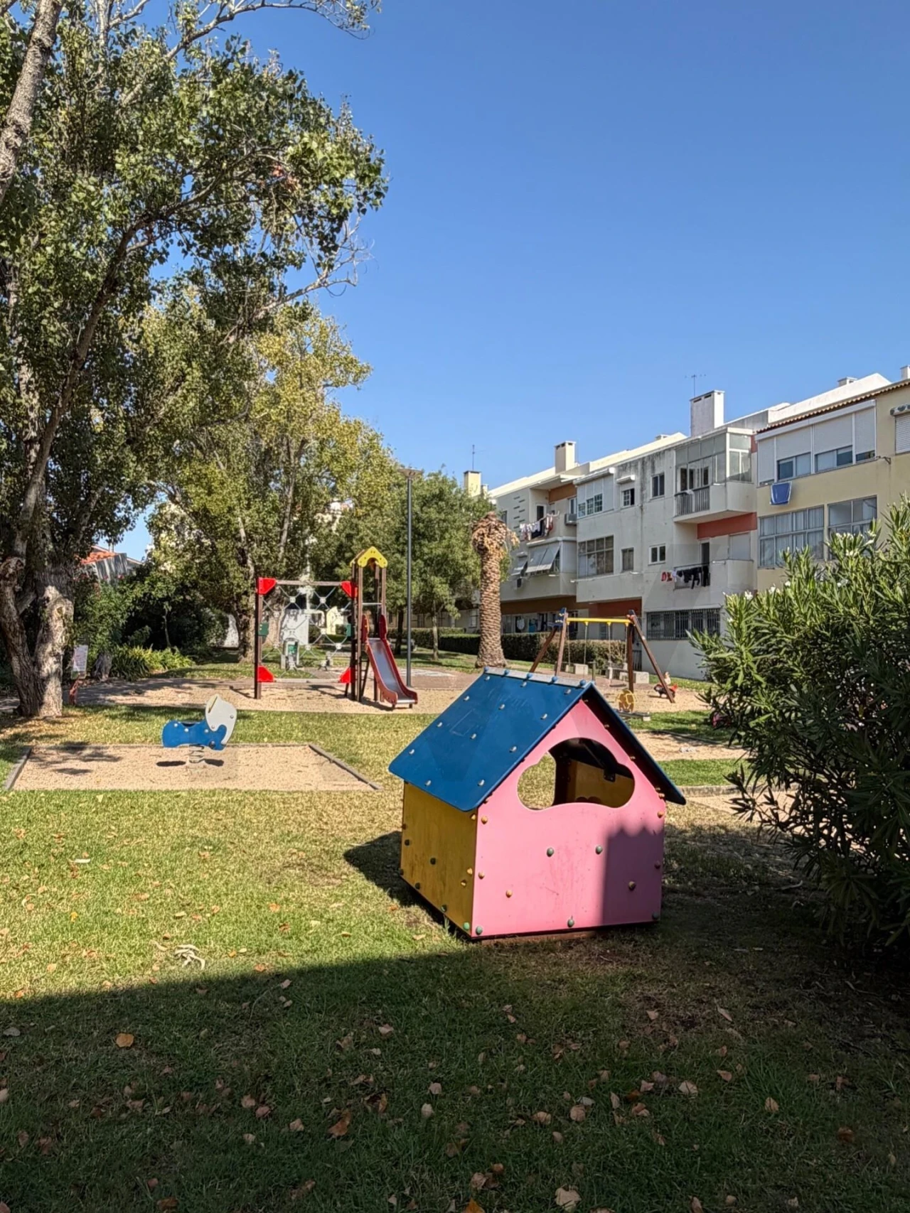 Apartamento T3 para Venda em São Domingos de Rana Foto 28