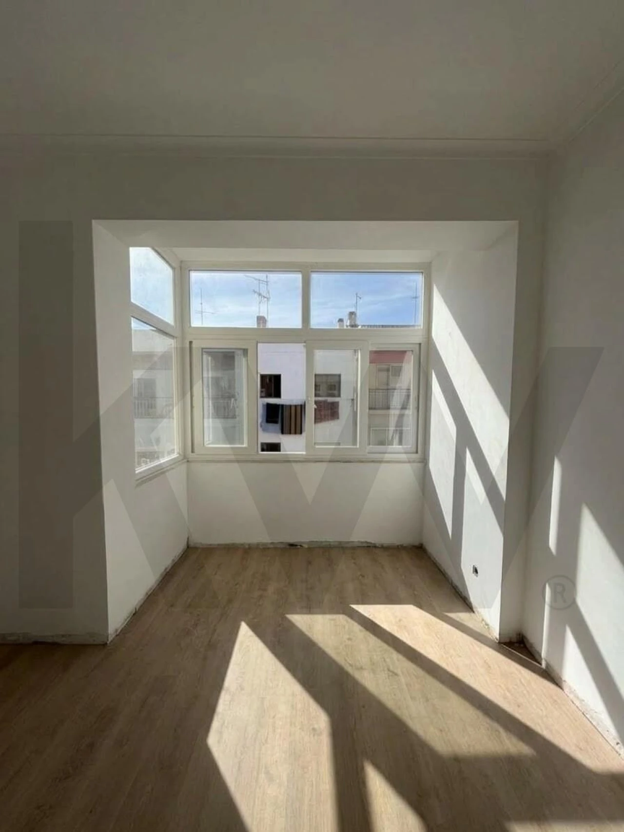 Apartamento T3 para Venda em São Domingos de Rana Foto 6