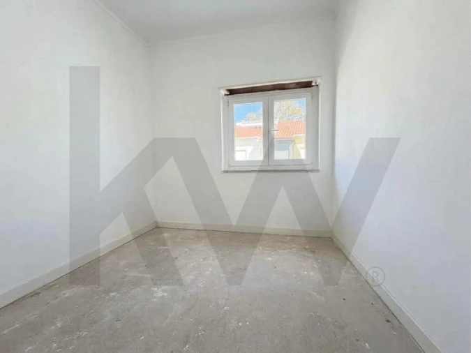 Apartamento T3 para Venda em São Domingos de Rana Foto 15