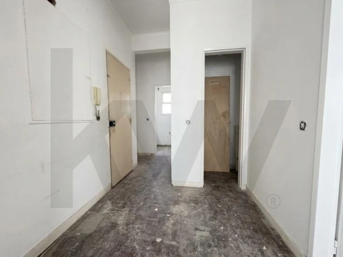 Apartamento T3 para Venda em São Domingos de Rana Foto 11