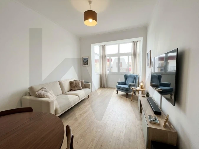 Apartamento T3 para Venda em São Domingos de Rana Foto 4