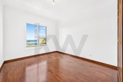 Apartamento T3 para Arrendamento em São Martinho