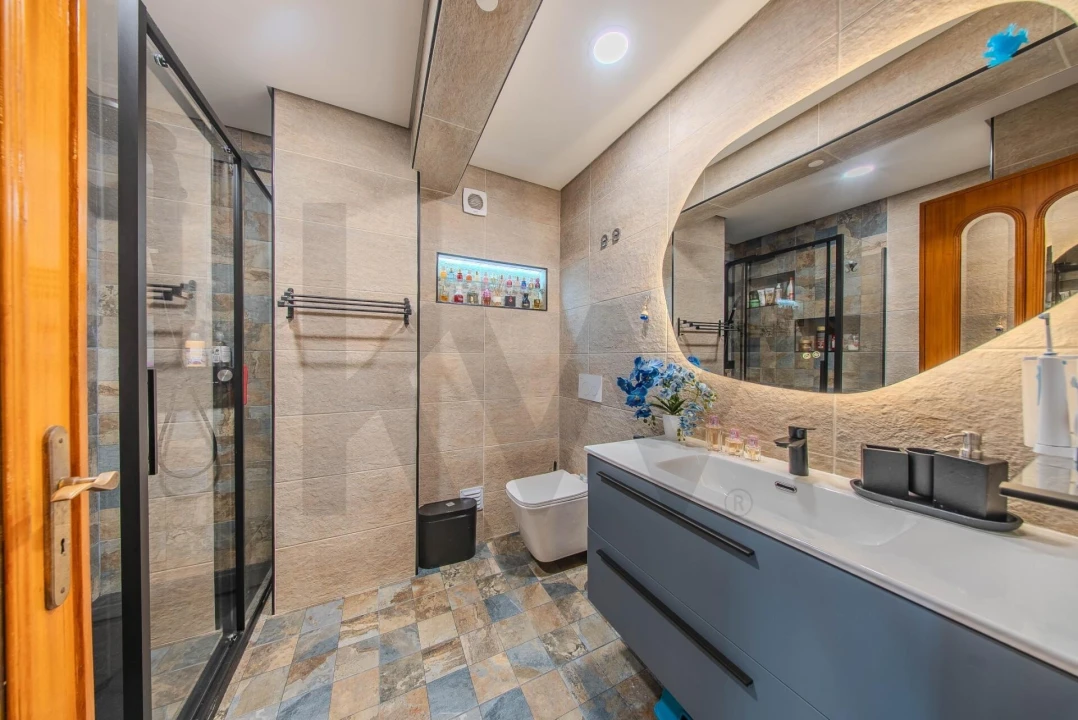 Apartamento T2 para Venda em Queluz e Belas Foto 8