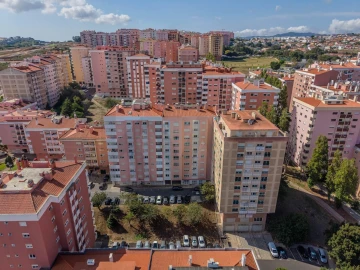 Apartamento T2 para Venda em Queluz e Belas