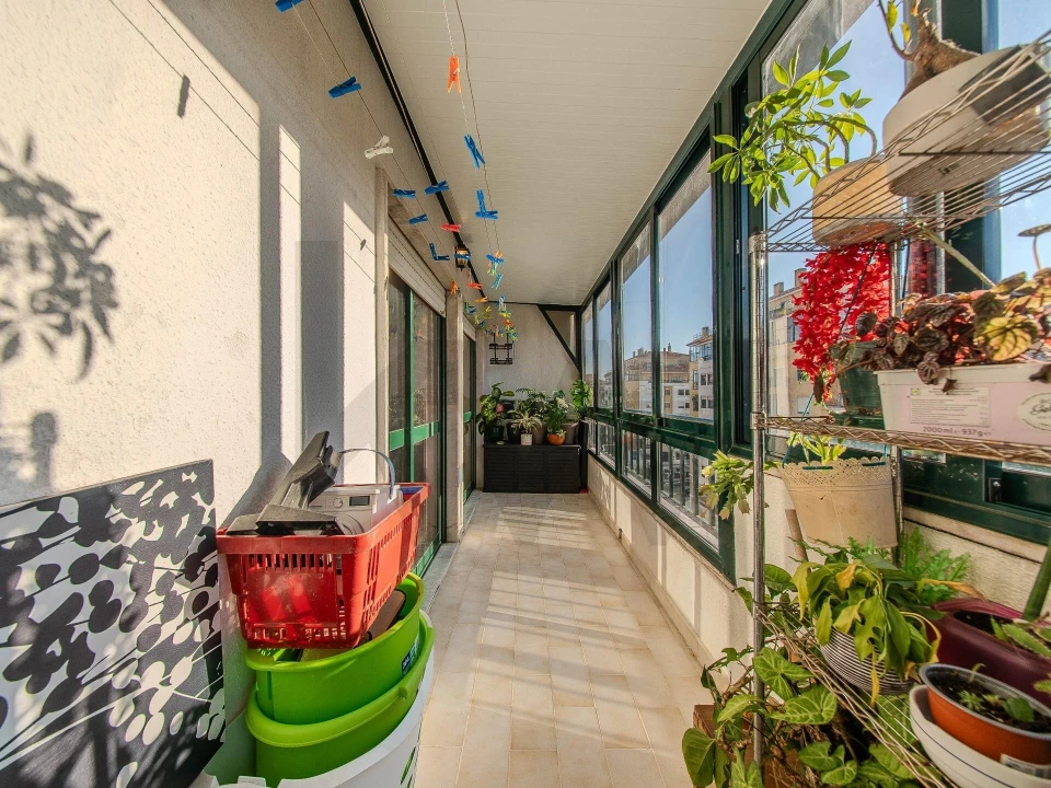 Apartamento T2 para Venda em Queluz e Belas Foto 6