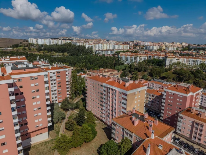 Apartamento T2 para Venda em Queluz e Belas Foto 39
