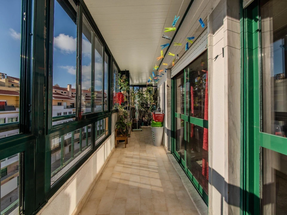 Apartamento T2 para Venda em Queluz e Belas Foto 5