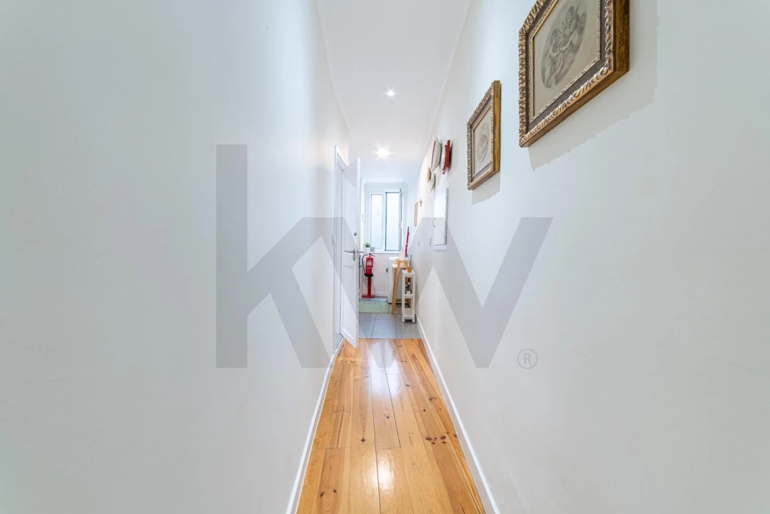 Apartamento T2 para Venda em Santa Maria Maior Foto 12