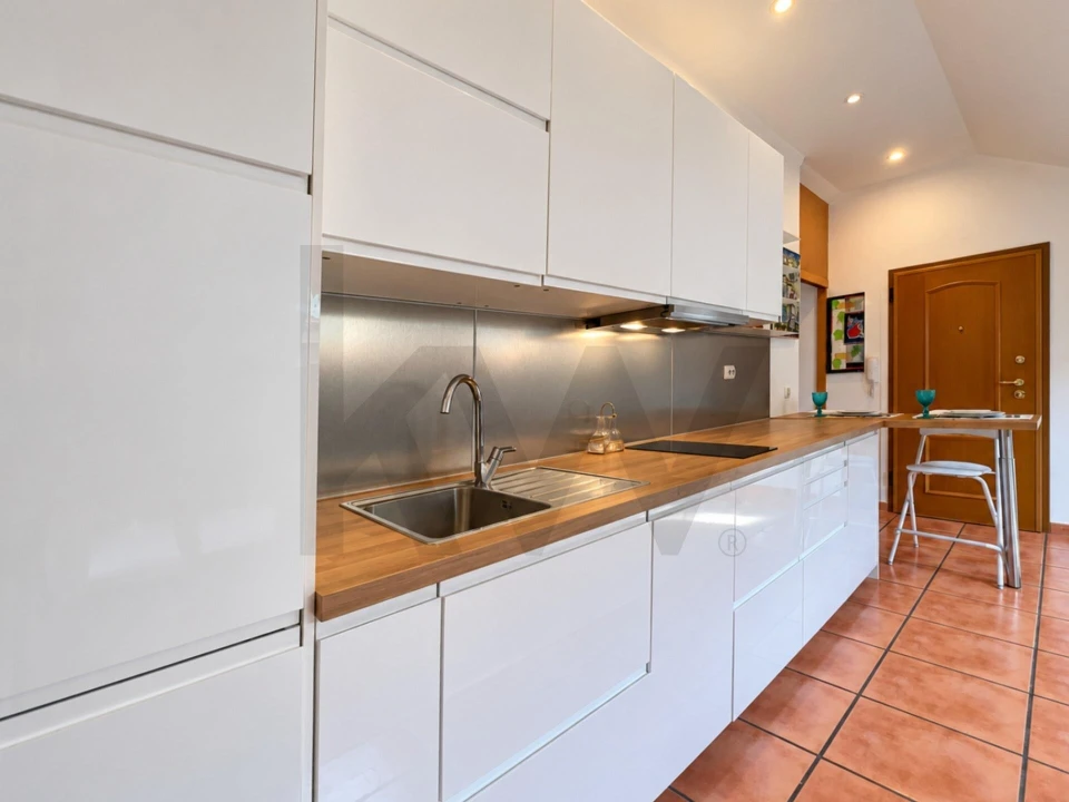 Apartamento T1 para Arrendamento em Costa da Caparica Foto 5