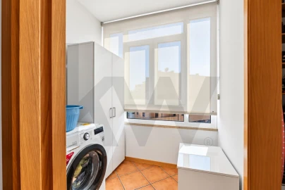 Apartamento T3 para Venda em Milheiros de Poiares