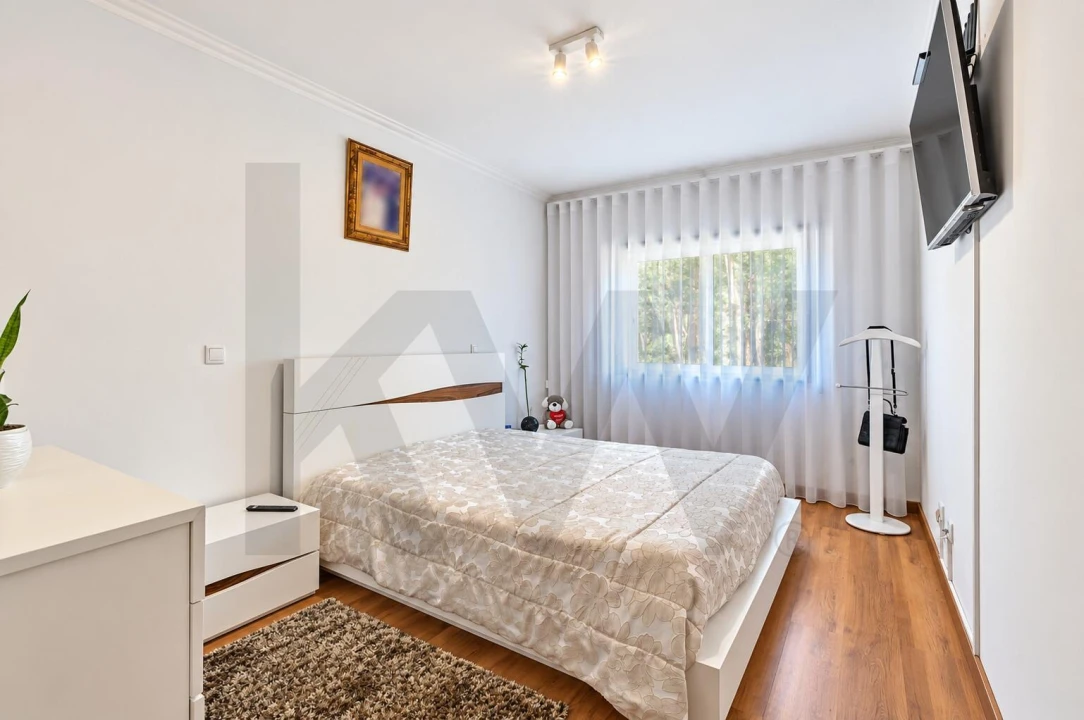 Apartamento T3 para Venda em Milheiros de Poiares Foto 15