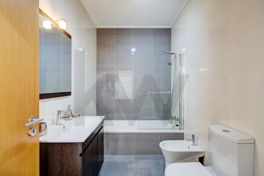 Apartamento T3 para Venda em Nazare Foto 33