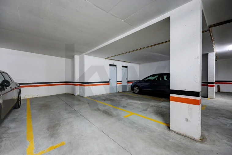 Apartamento T3 para Venda em Nazare Foto 51