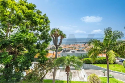 Moradia T3 para Venda em Funchal (Santa Luzia)