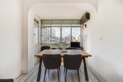 Apartamento T2 para Venda em Arroios