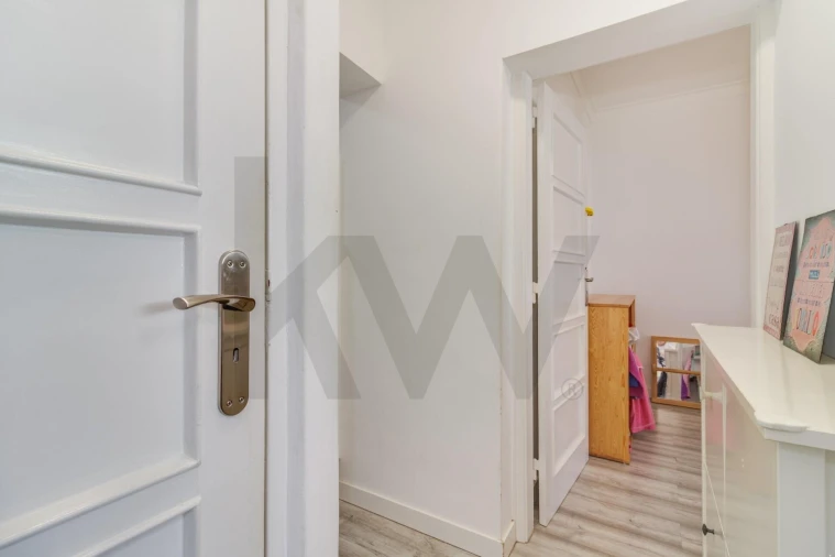 Apartamento T2 para Venda em Arroios Foto 17