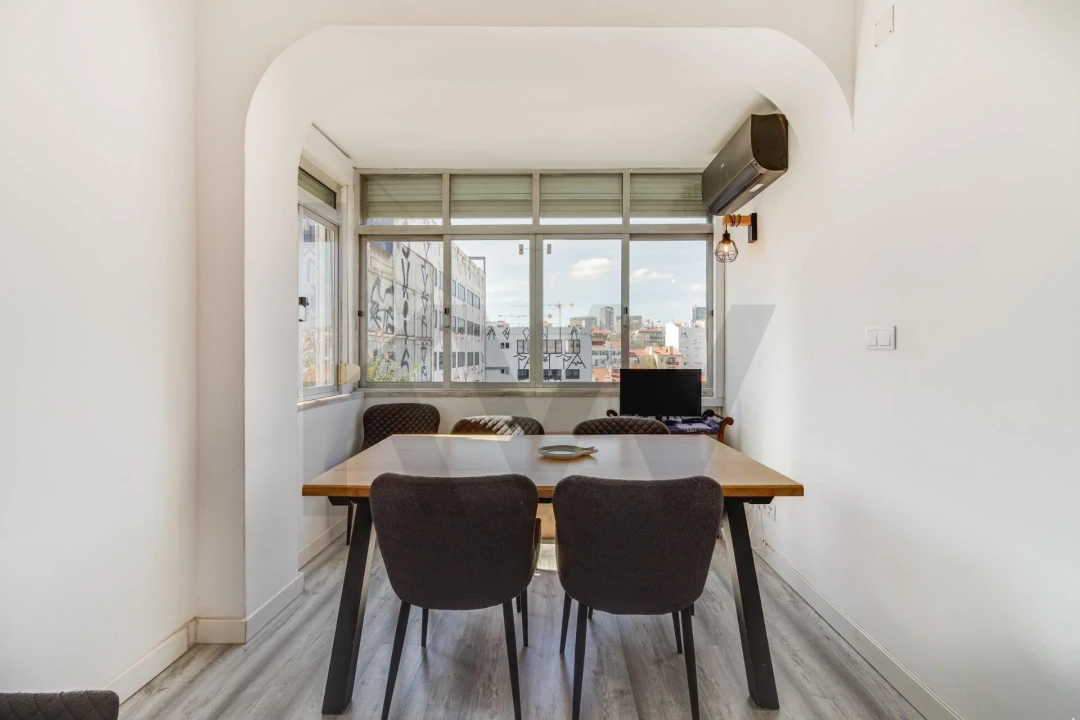 Apartamento T2 para Venda em Arroios Foto 4