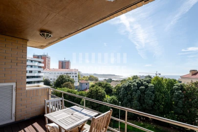 Apartamento T3 para Venda em Aldoar, Foz do Douro e Nevogilde