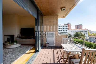 Apartamento T3 para Venda em Aldoar, Foz do Douro e Nevogilde