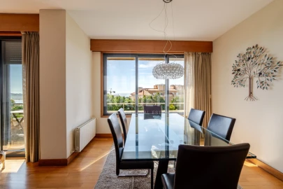 Apartamento T3 para Venda em Aldoar, Foz do Douro e Nevogilde