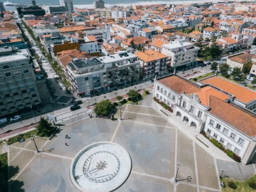 Apartamento T2 para Arrendamento em Espinho