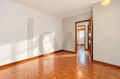 Apartamento T2 para Arrendamento em Espinho