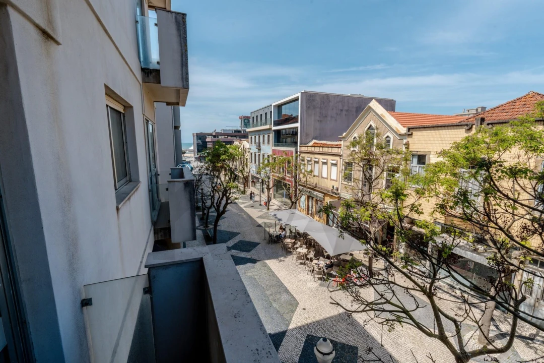 Apartamento T2 para Arrendamento em Espinho Foto 21