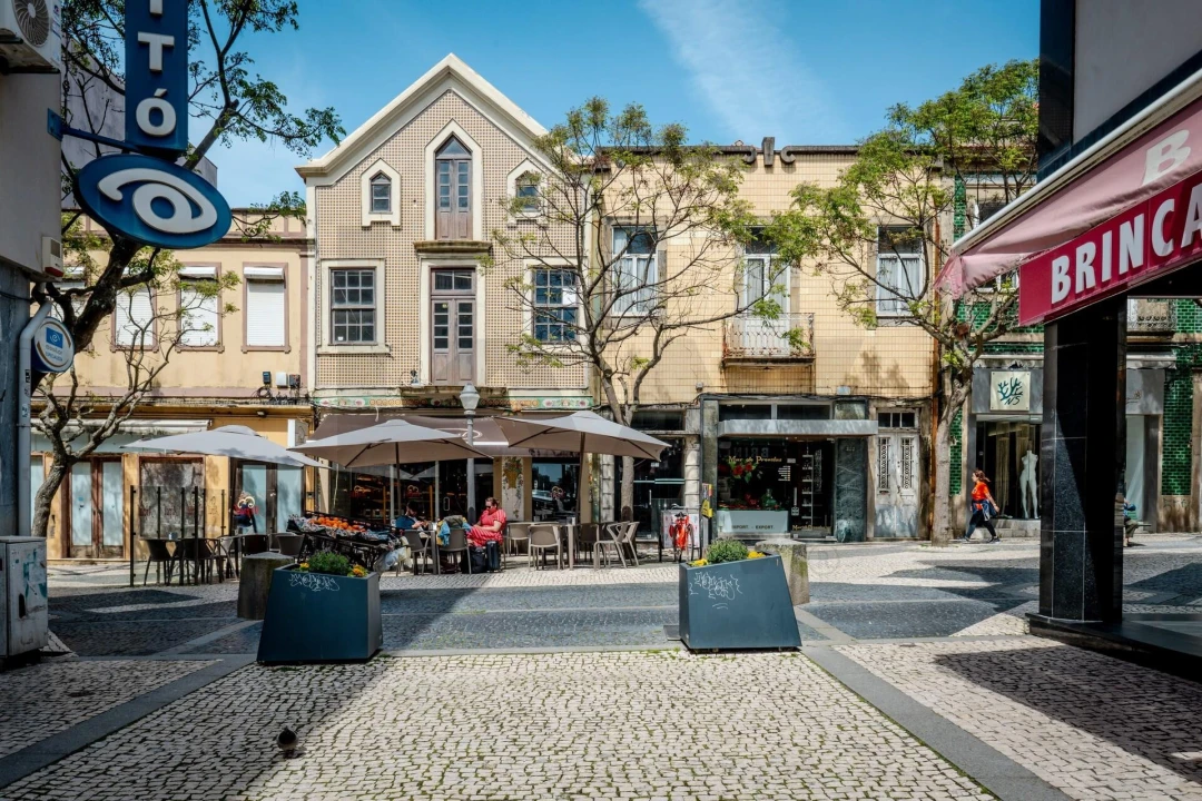 Apartamento T2 para Arrendamento em Espinho Foto 23